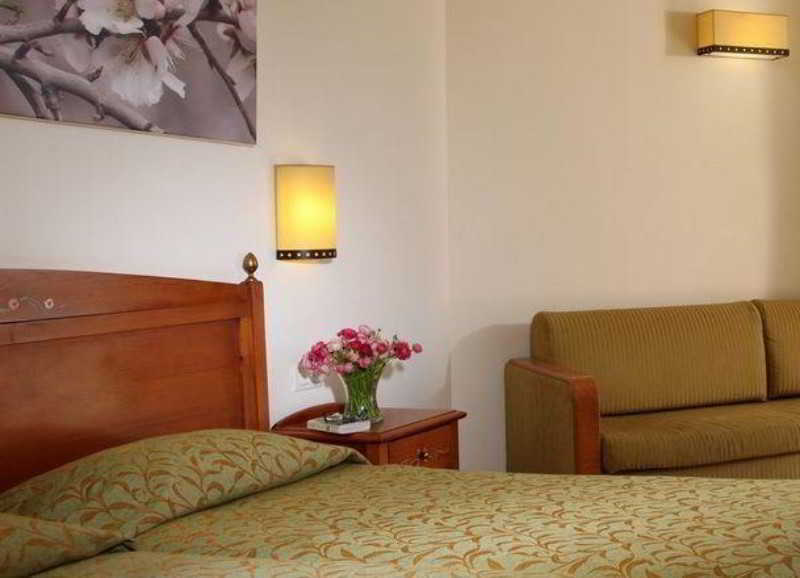 Nir Etzion Resort Ein Hod 外观 照片
